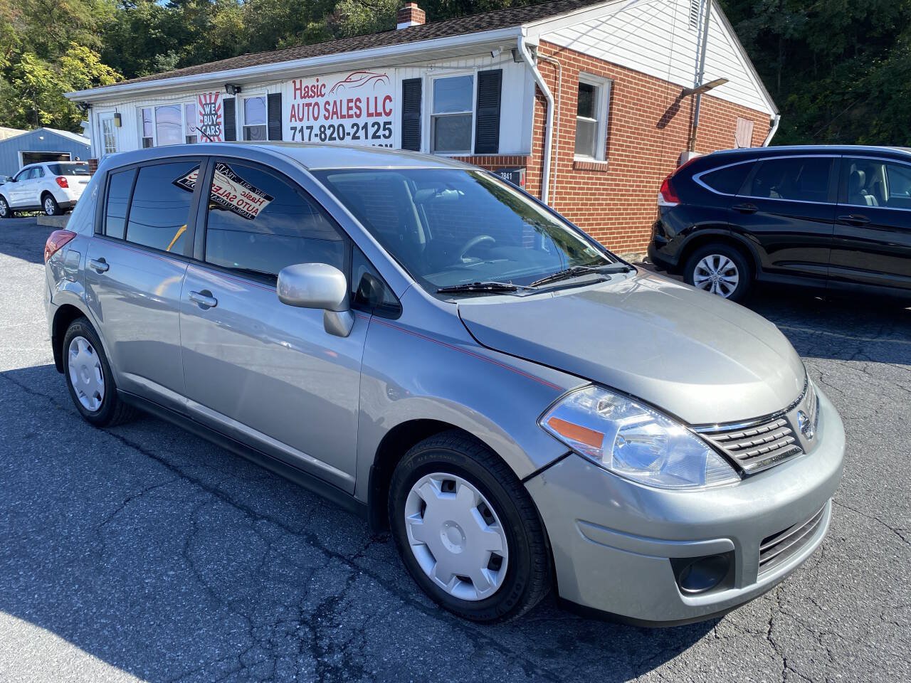 Used 2009 Nissan Versa 1.8 S w/ PWR Pkg FWD image 3