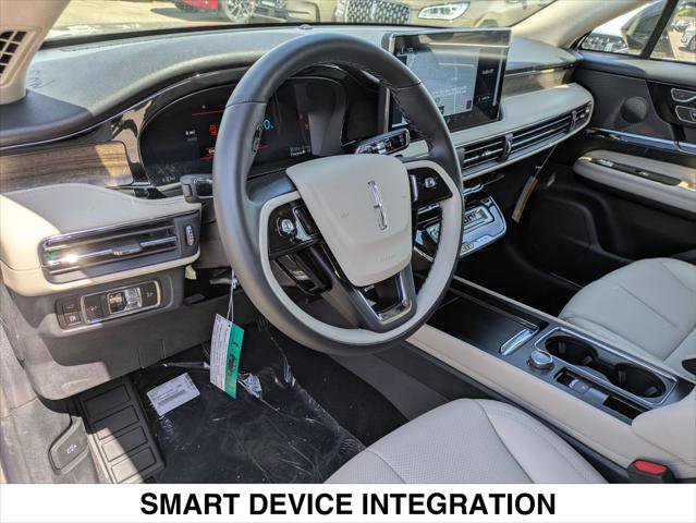 New 2025 Lincoln Corsair Grand Touring w/ Rear Removable Package Tray image 8