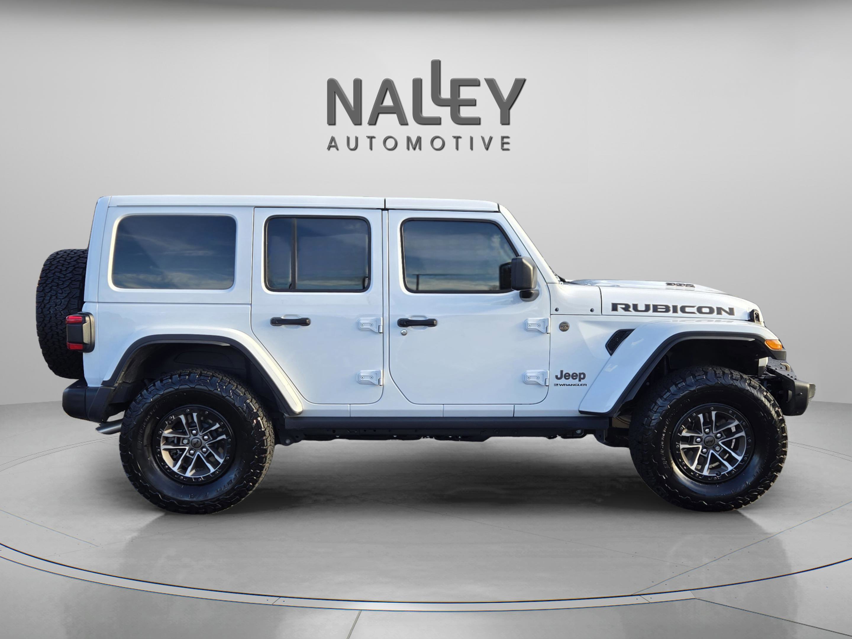 Used 2024 Jeep Wrangler Unlimited Rubicon 392 w/ Dual Top Group image 6