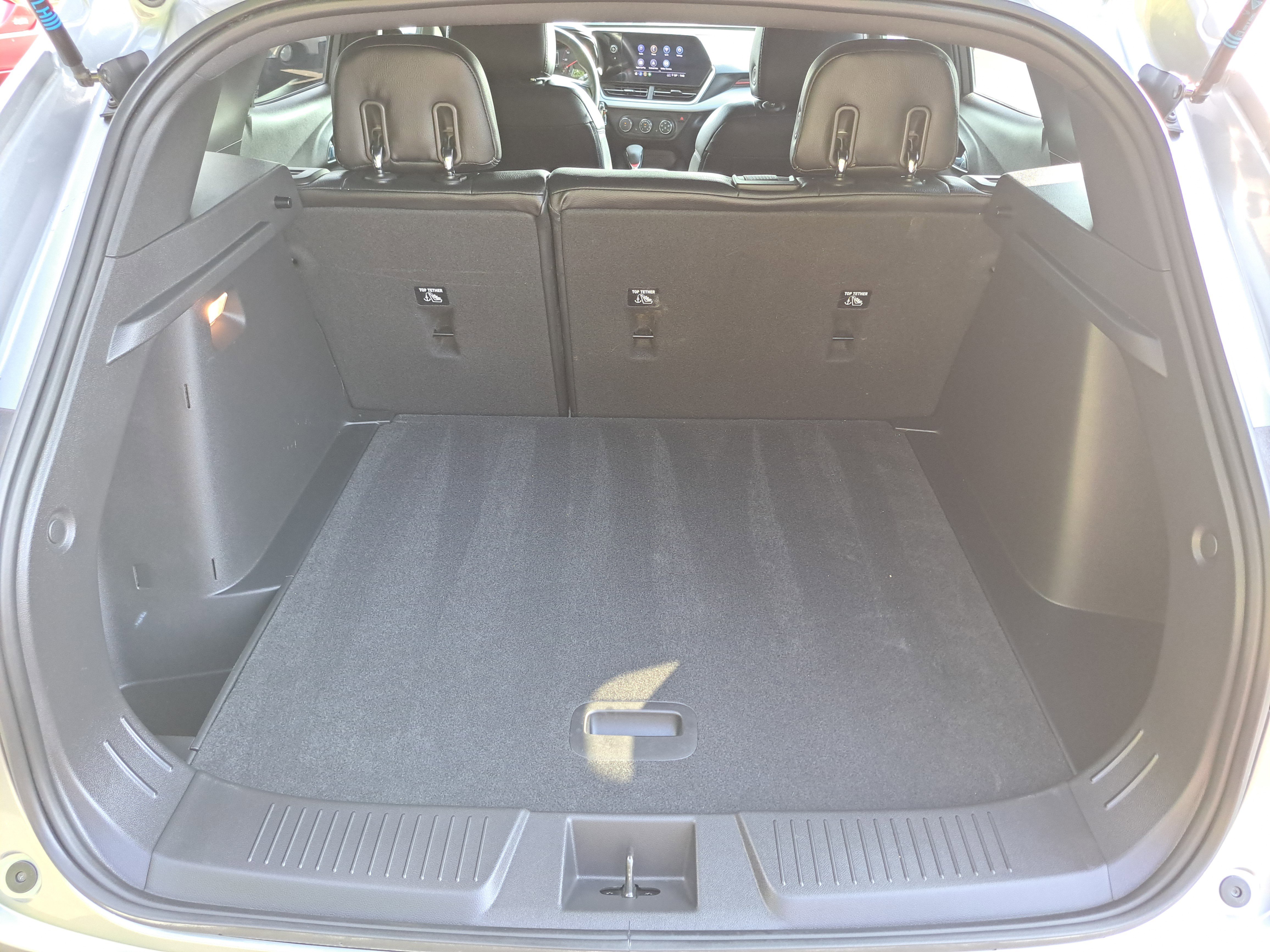 Used 2024 Chevrolet Trax RS w/ Sunroof Package image 7