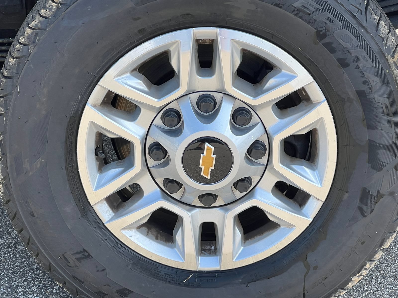 Used 2026 Chevrolet Silverado 2500 LT w/ Snow Plow Prep/Camper Package AWD/4WD image 6