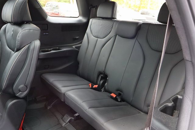 Used 2025 Hyundai Palisade Calligraphy image 12