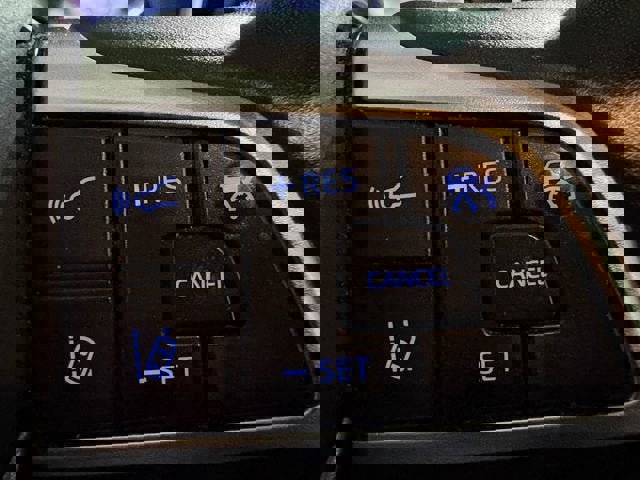 Used 2020 Toyota Highlander XLE image 9