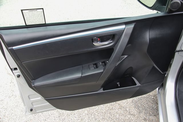 Used 2014 Toyota Corolla S FWD image 15