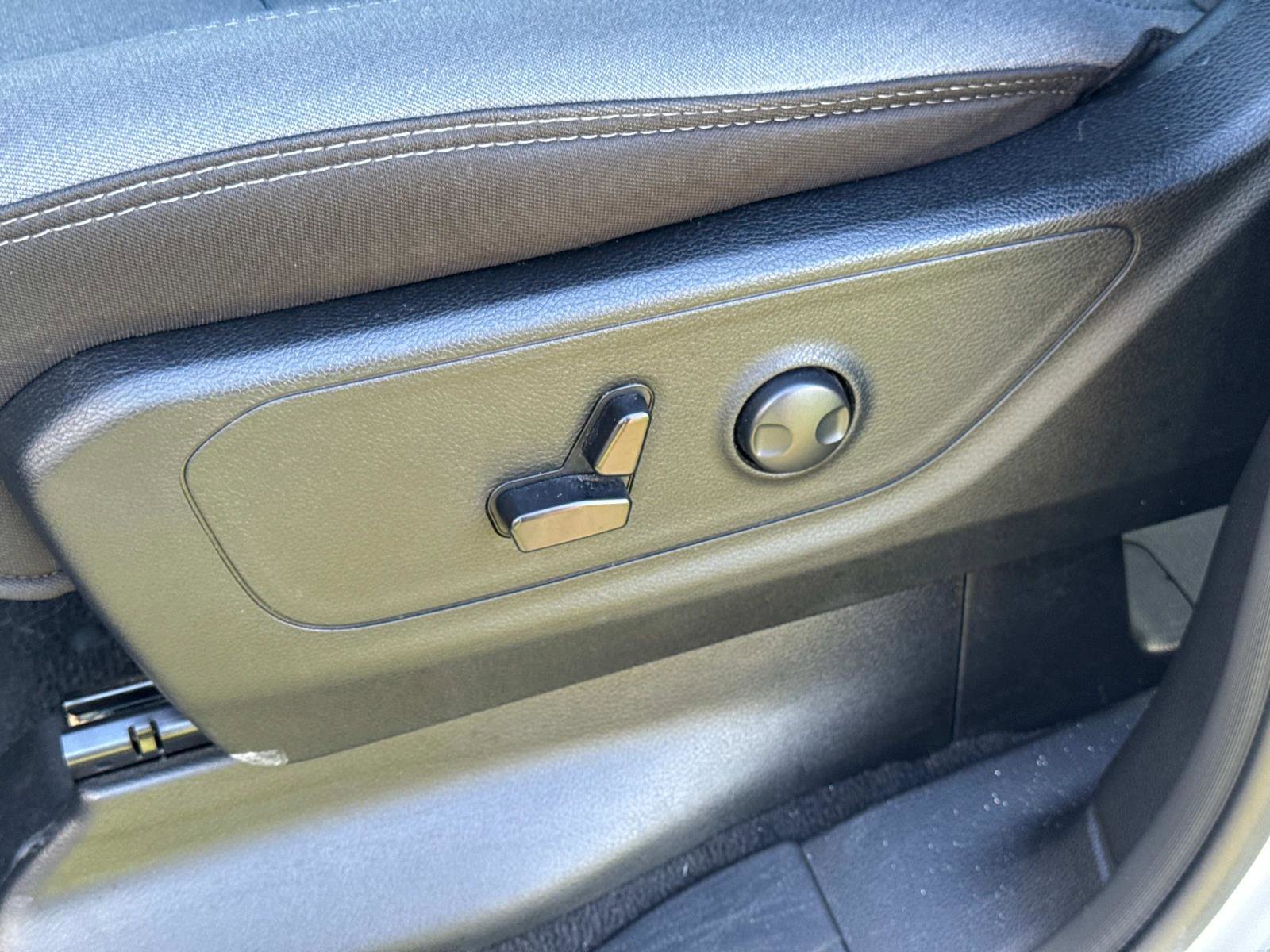 Certified 2025 RAM 1500 Big Horn AWD/4WD image 20