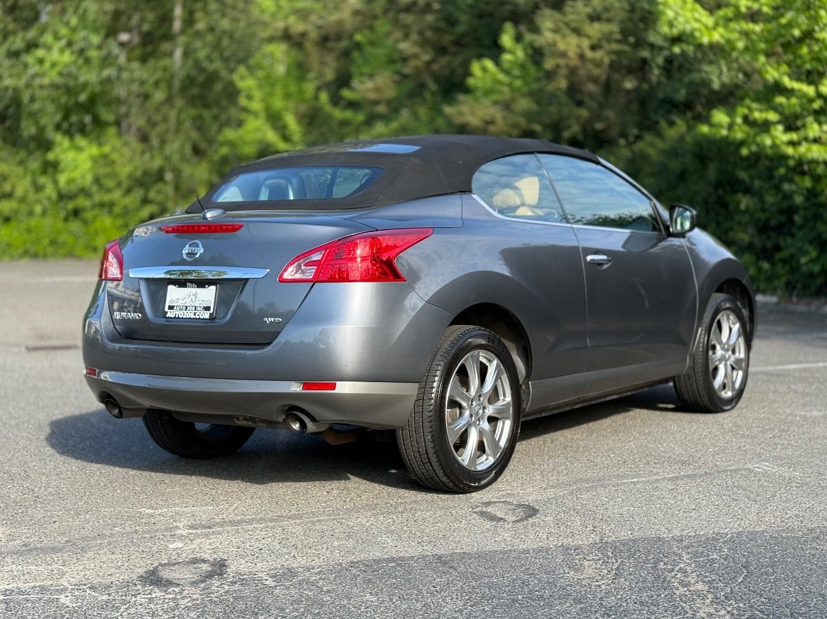 Used 2014 Nissan Murano CrossCabriolet w/ Navigation Package AWD/4WD image 4