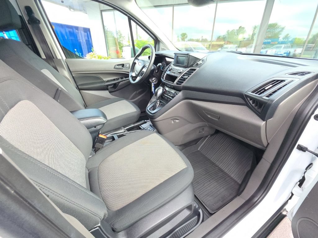 Used 2020 Ford Transit Connect XL FWD image 17
