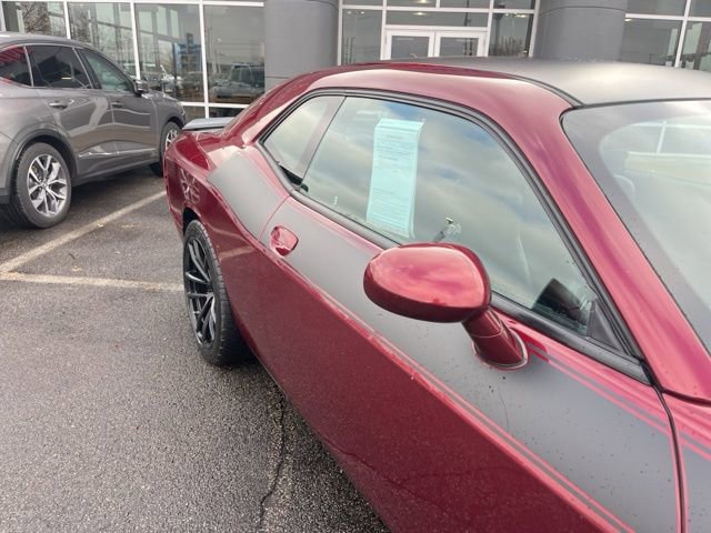 Used 2018 Dodge Challenger T/A image 3