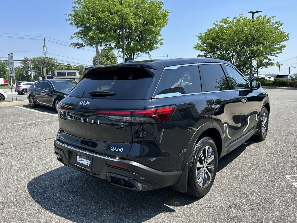 Used 2025 INFINITI QX60 Pure w/ Cargo Package AWD/4WD image 8