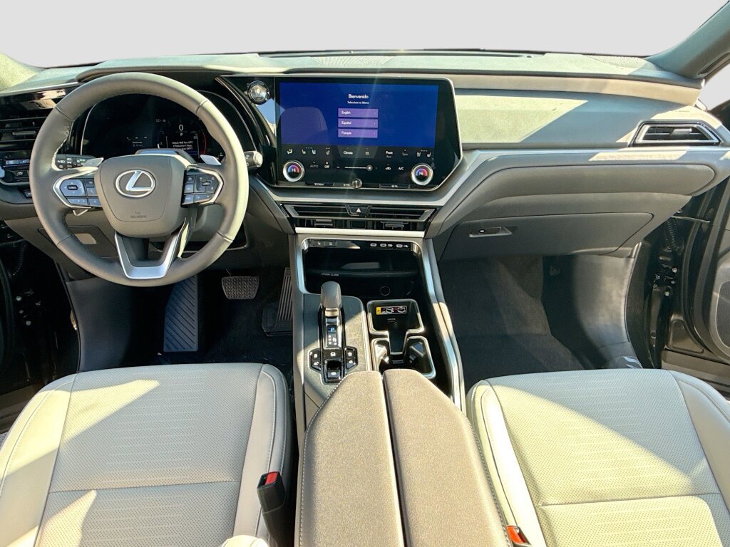 New 2026 Lexus TX 350 AWD image 3