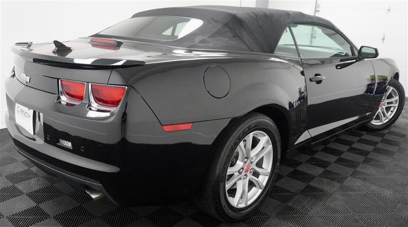 Used 2013 Chevrolet Camaro LT image 6