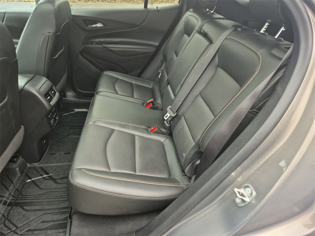 Used 2018 Chevrolet Equinox Premier image 29