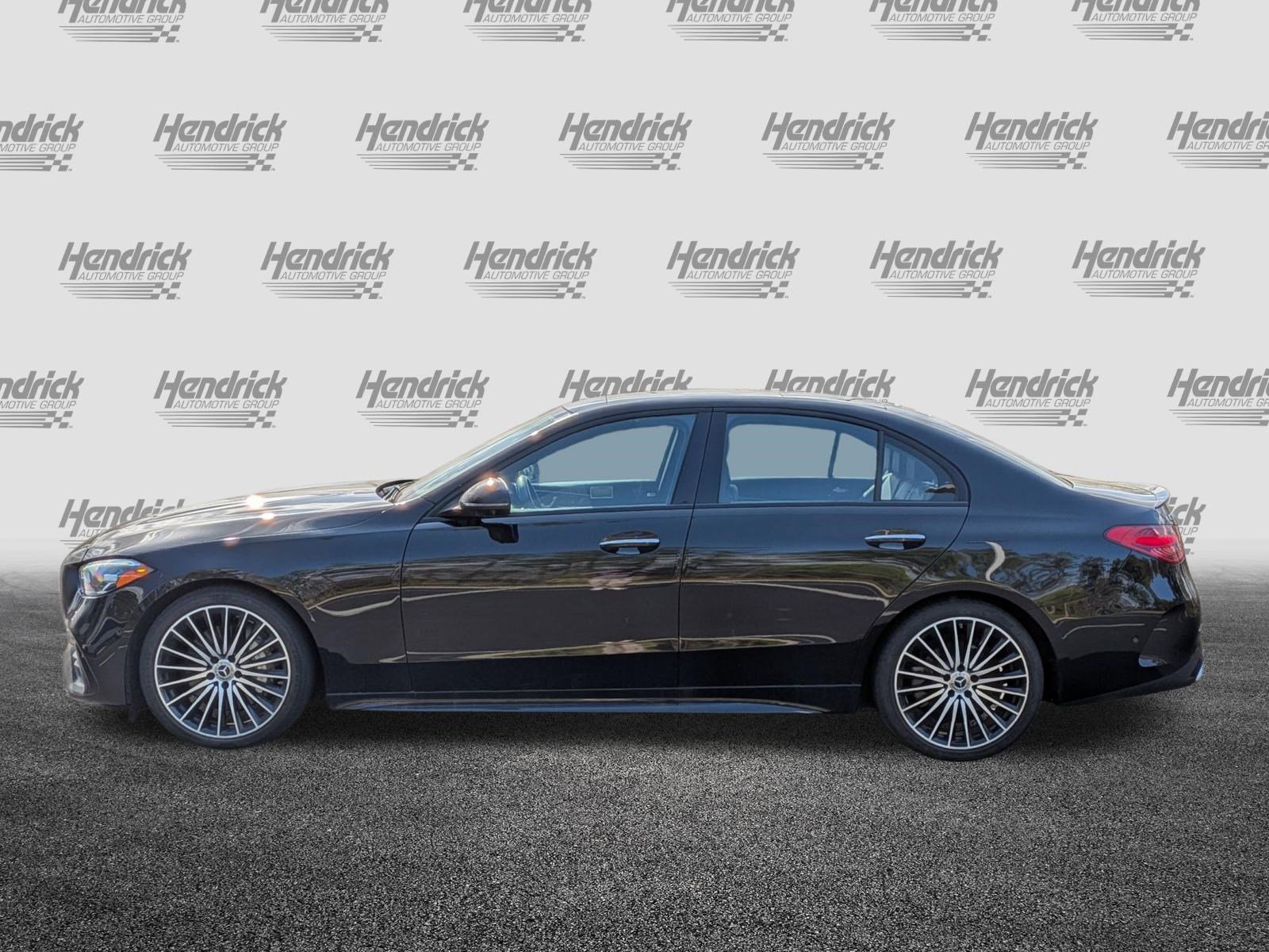 Used 2024 Mercedes-Benz C 300 Sedan image 7