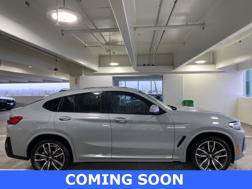 Used 2022 BMW X4 xDrive30i w/ M Sport Package 2 image 5