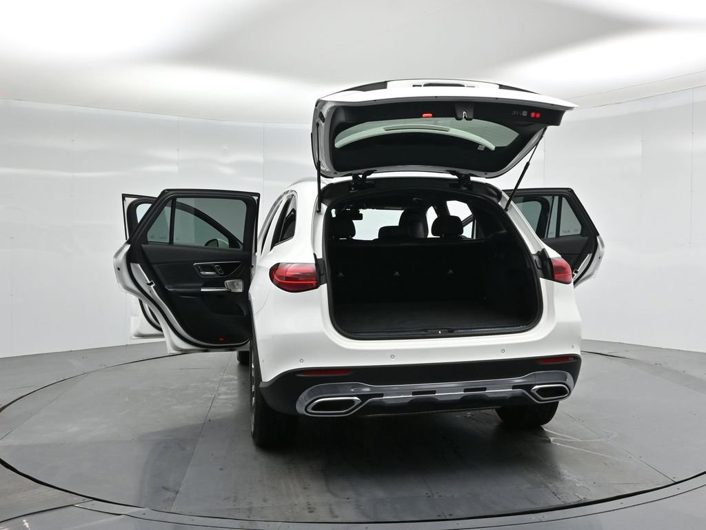 Used 2024 Mercedes-Benz GLC 300 image 31