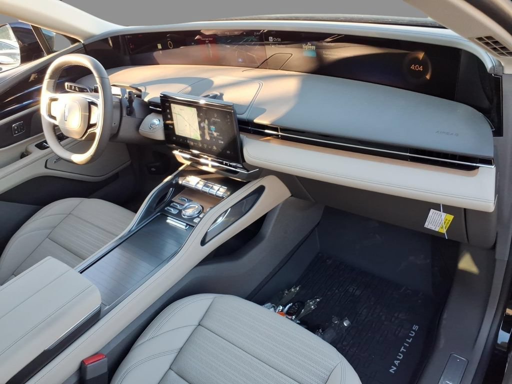 New 2025 Lincoln Nautilus Reserve w/ Jet Appearance Package AWD/4WD image 11