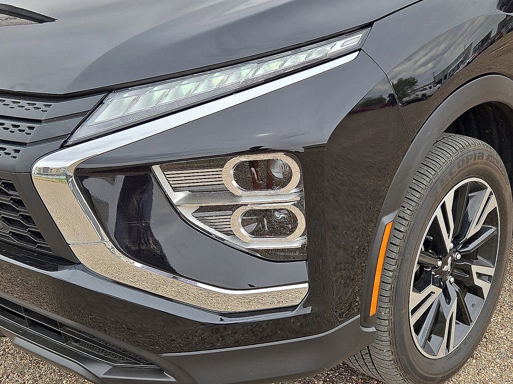 Used 2025 Mitsubishi Eclipse Cross SE AWD/4WD image 9