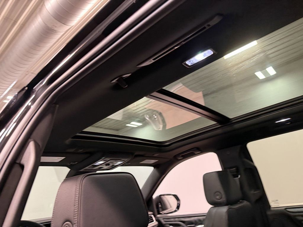 Used 2024 GMC Yukon Denali image 52