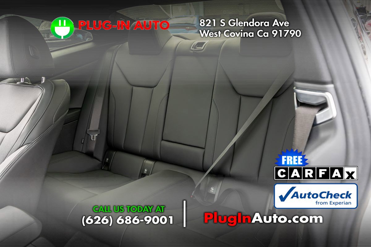 Used 2021 BMW 430i Coupe w/ Convenience Package image 9