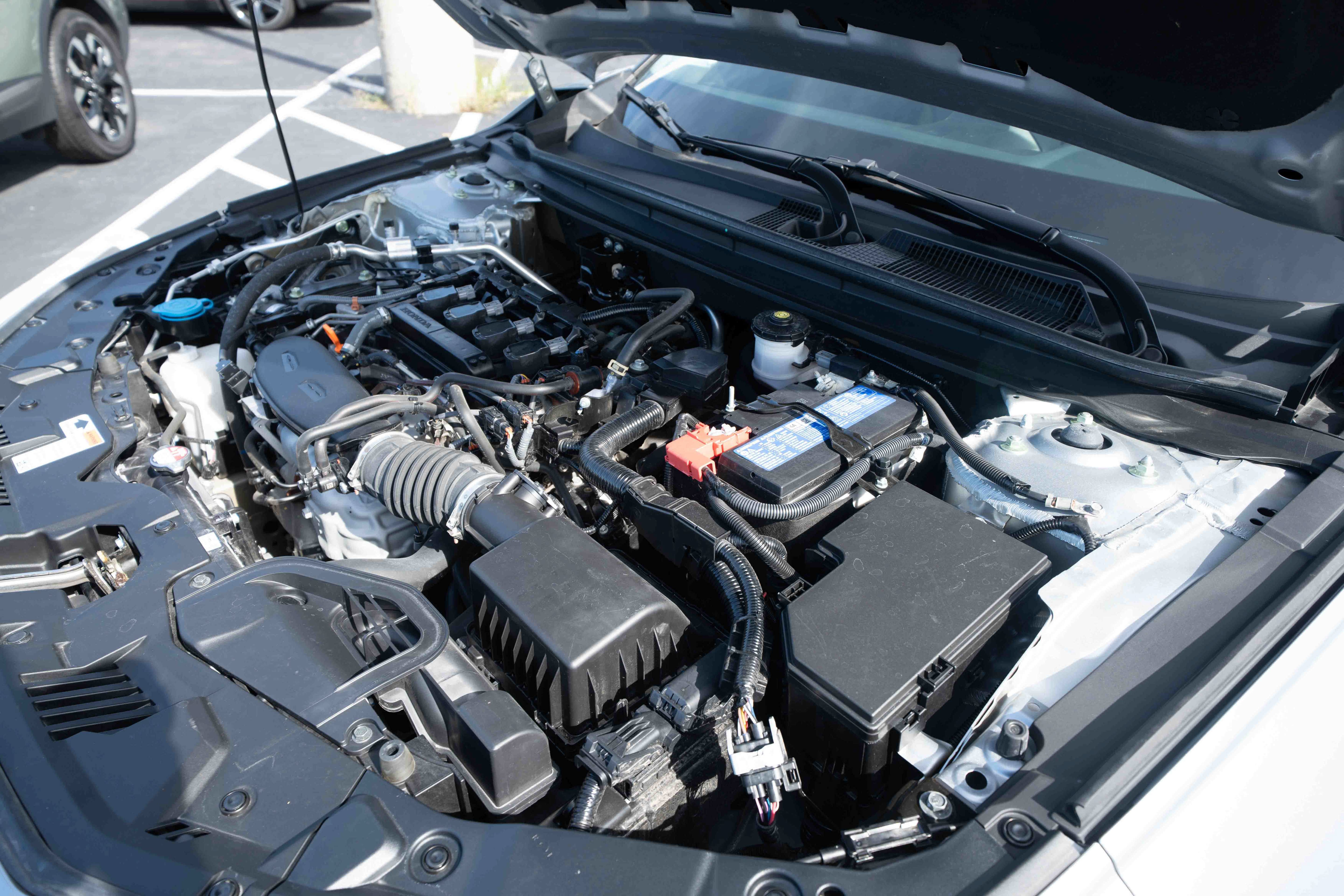 Used 2025 Honda Accord SE image 32