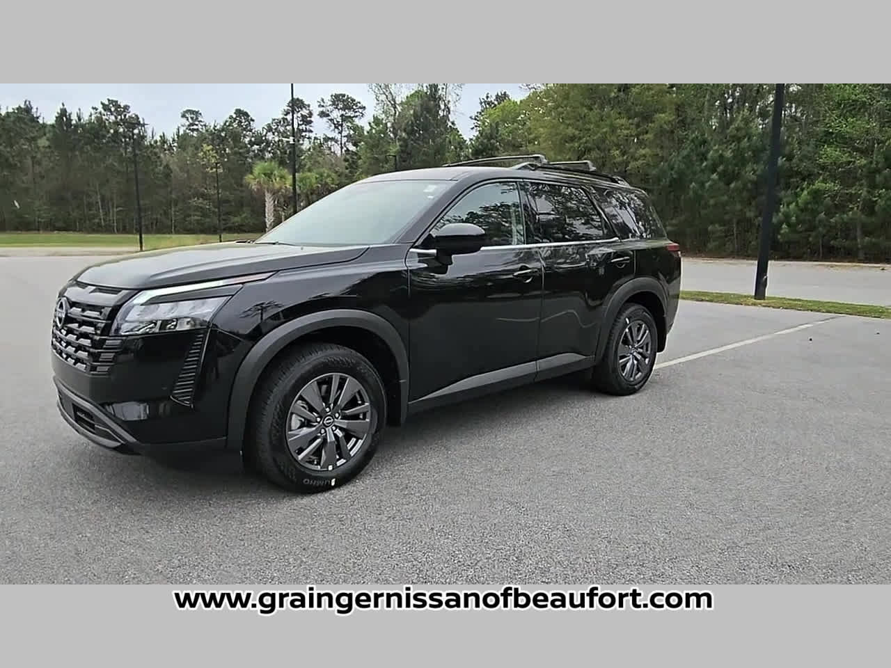 New 2026 Nissan Pathfinder SV FWD image 23