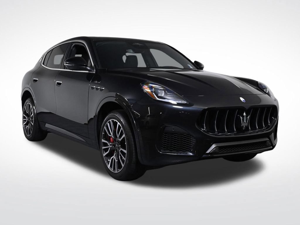 Used 2025 Maserati Grecale GT AWD/4WD image 7
