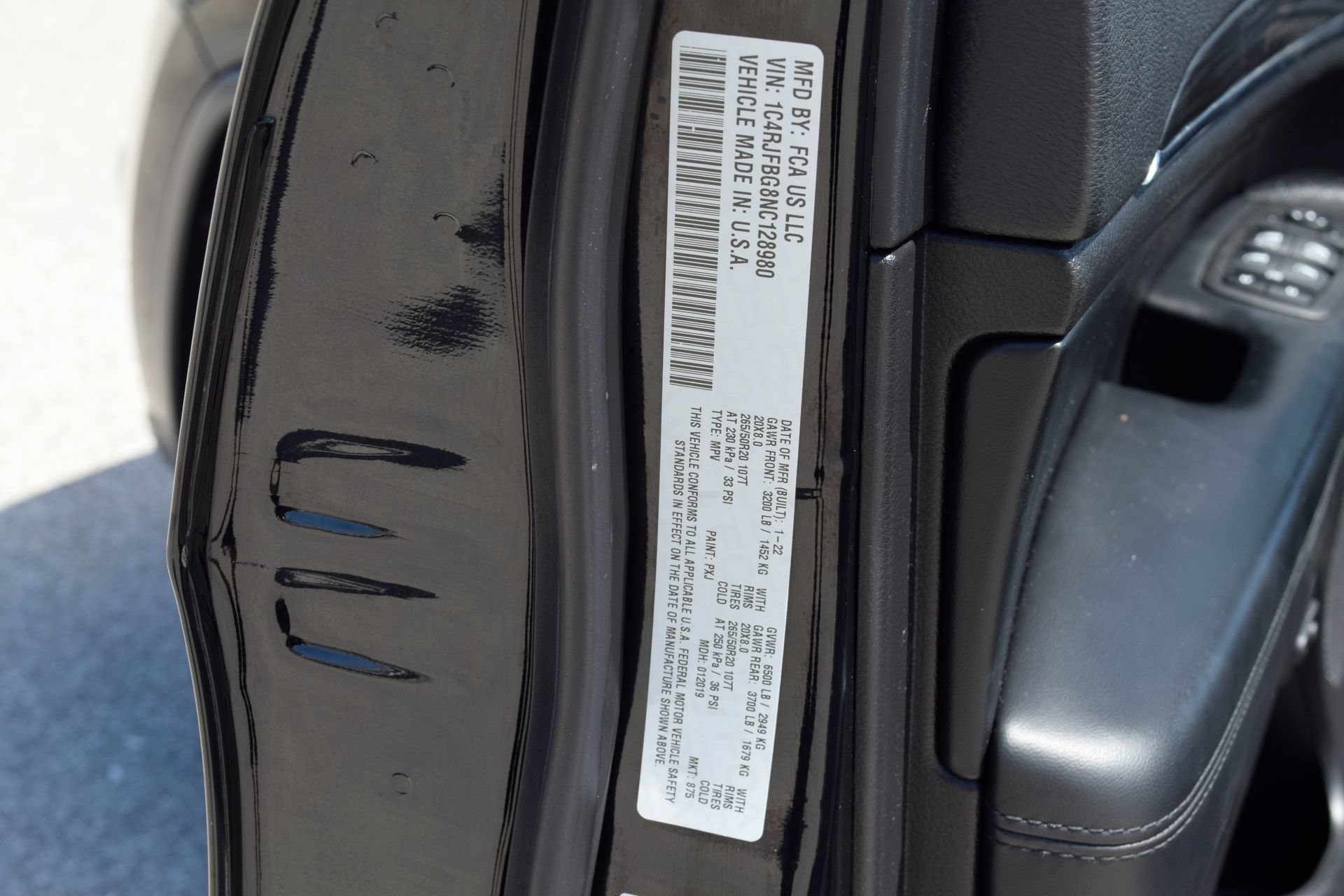 Used 2022 Jeep Grand Cherokee Limited AWD/4WD image 28
