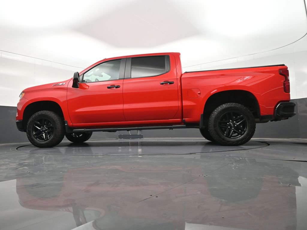 Used 2024 Chevrolet Silverado 1500 LT Trail Boss w/ LT Trail Boss Premium Package AWD/4WD image 25