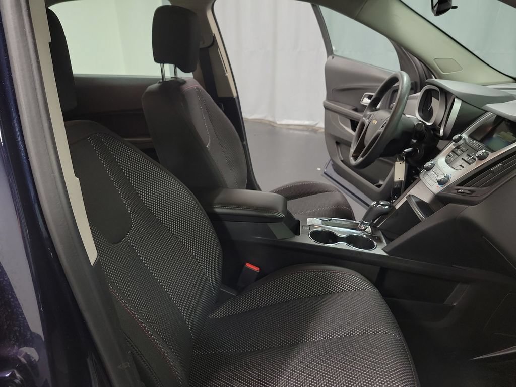 Used 2017 Chevrolet Equinox LS w/ LPO, Protection Package FWD image 22