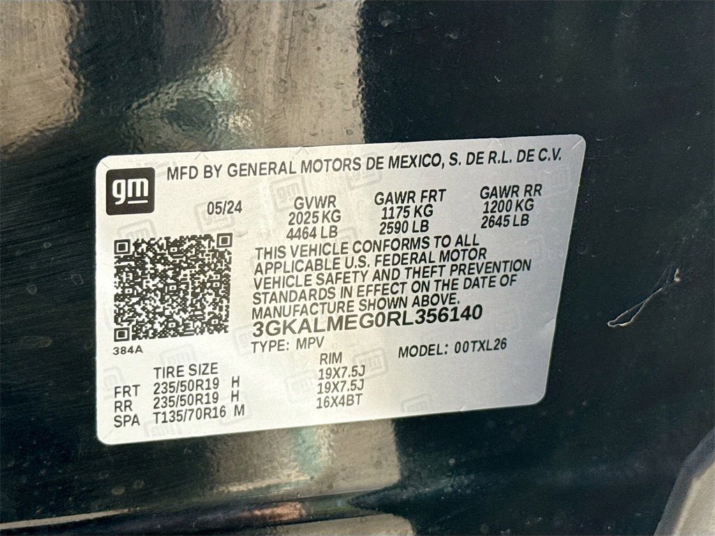 Used 2024 GMC Terrain SLE w/ Driver Convenience Package image 30