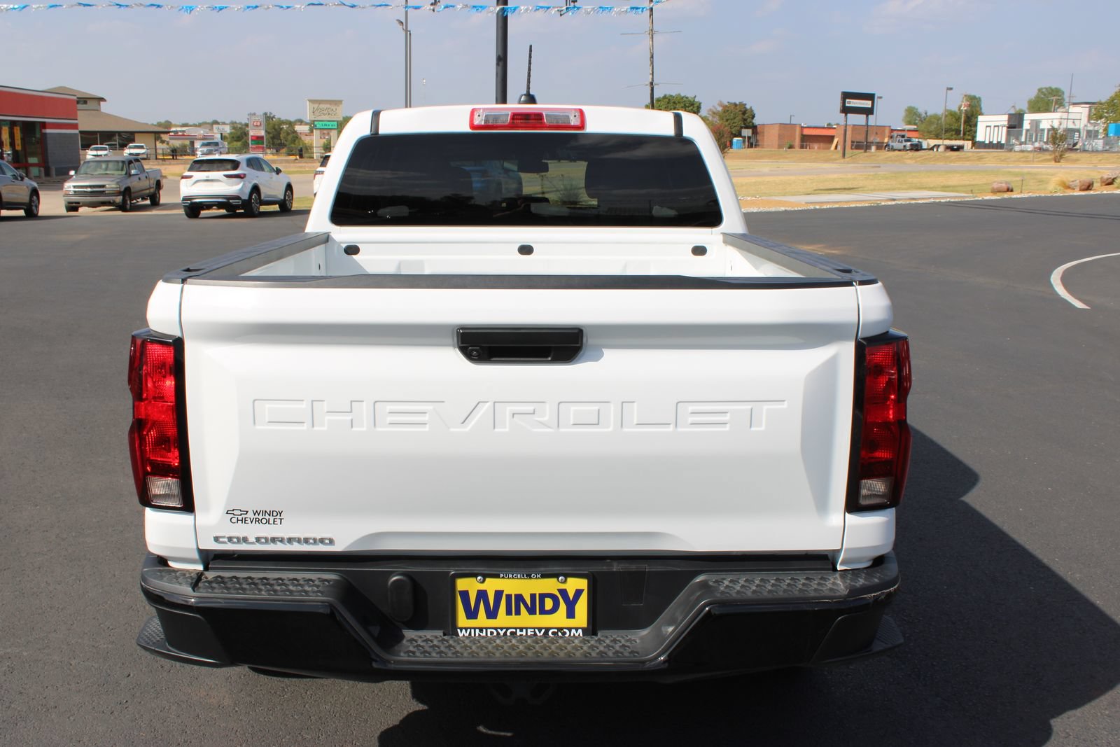 Used 2024 Chevrolet Colorado W/T RWD image 7