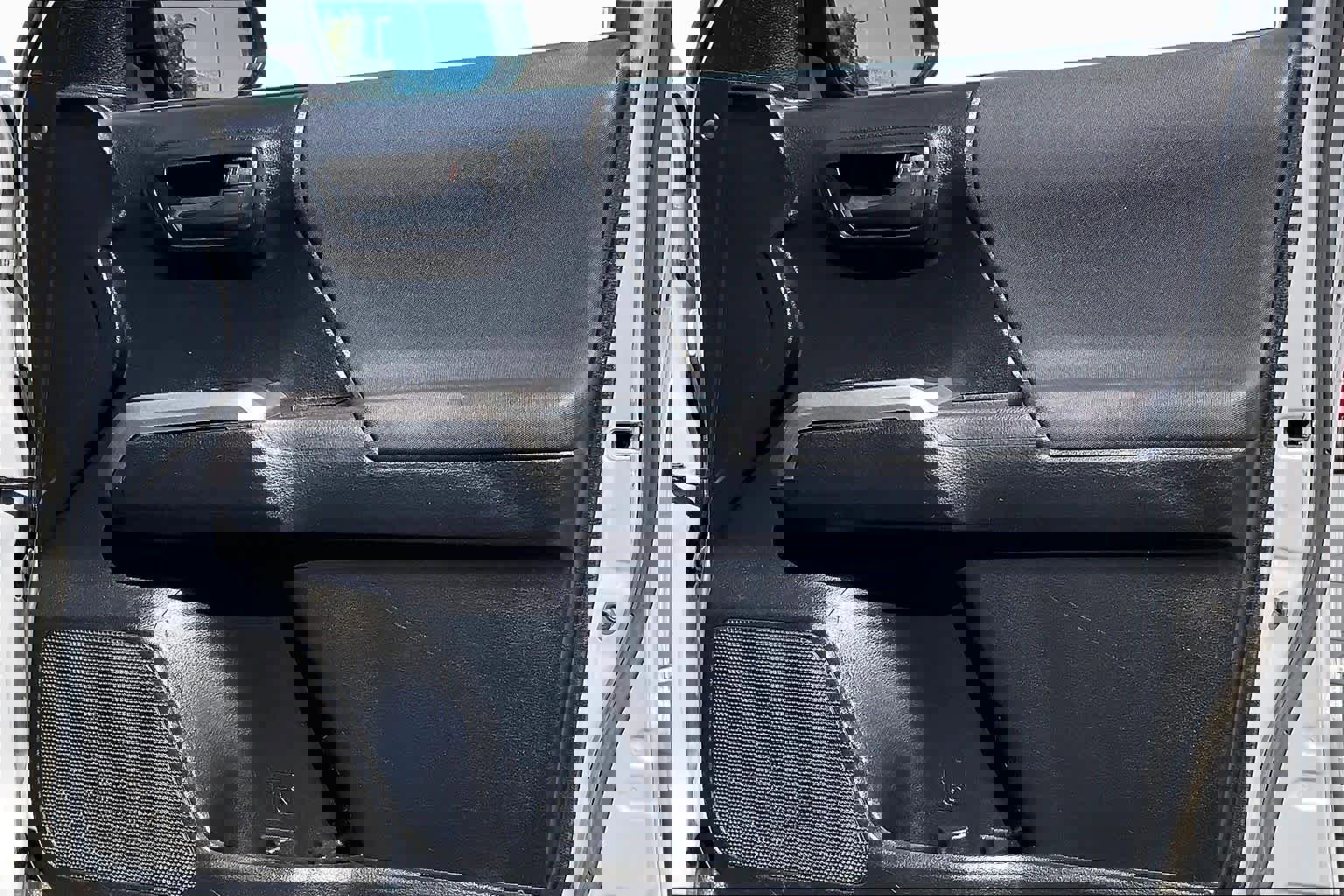 Used 2021 Toyota Tacoma SR5 w/ Trail Edition image 22