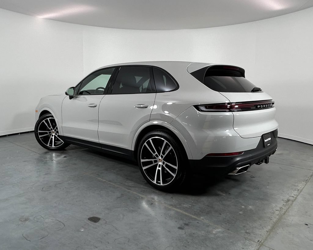 New 2026 Porsche Cayenne AWD/4WD image 3