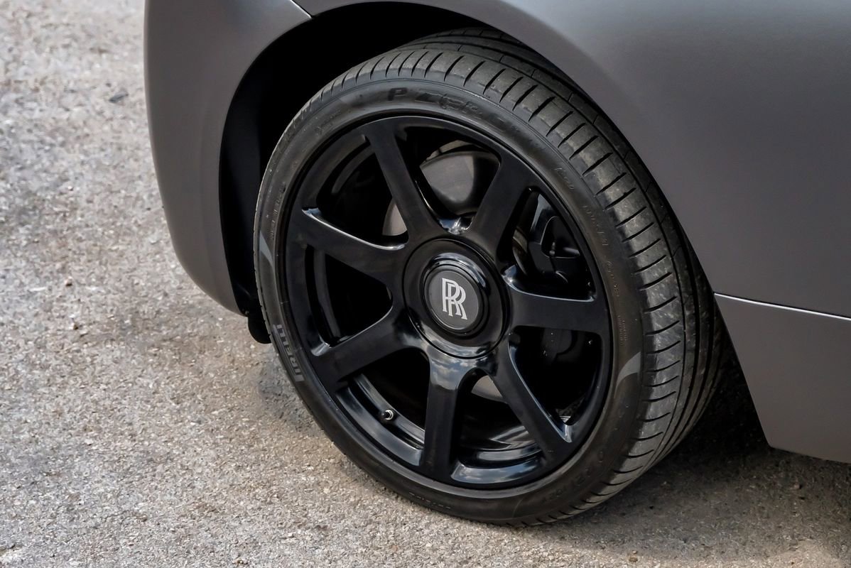 Used 2016 Rolls-Royce Wraith image 59