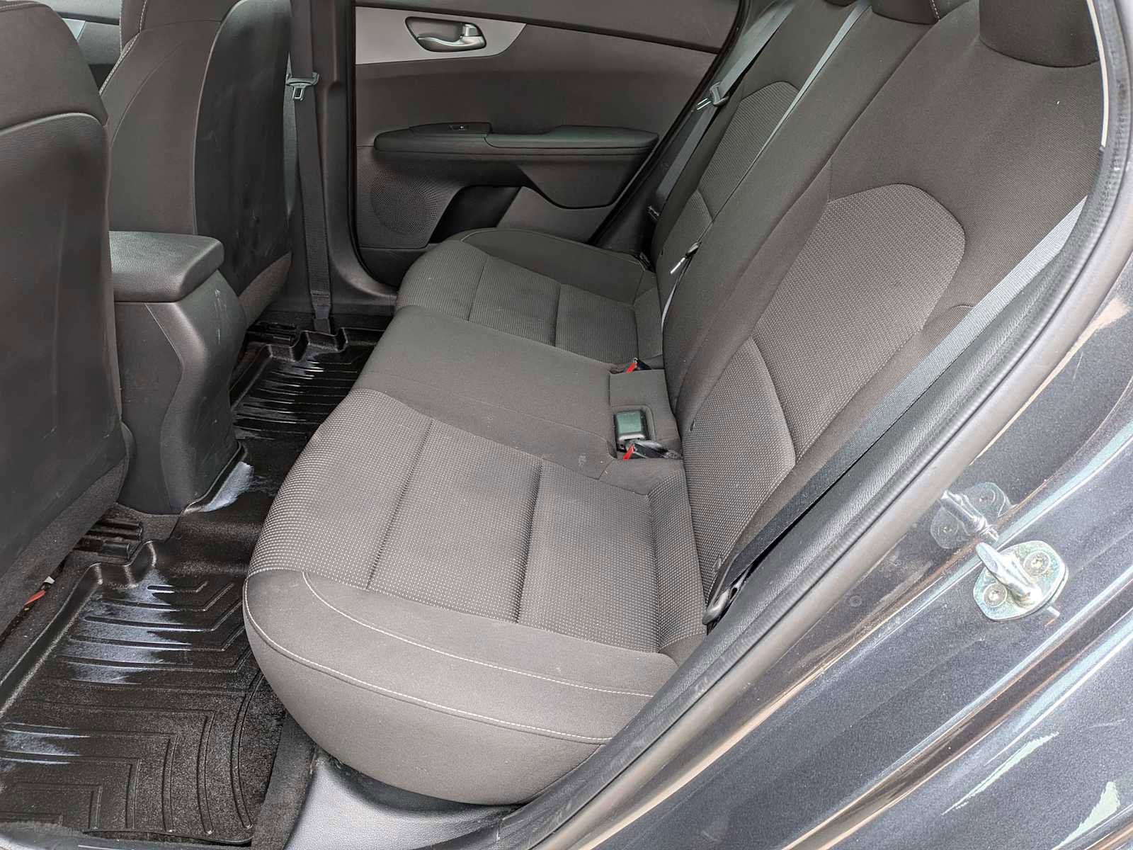 Used 2020 Kia Forte LXS image 15