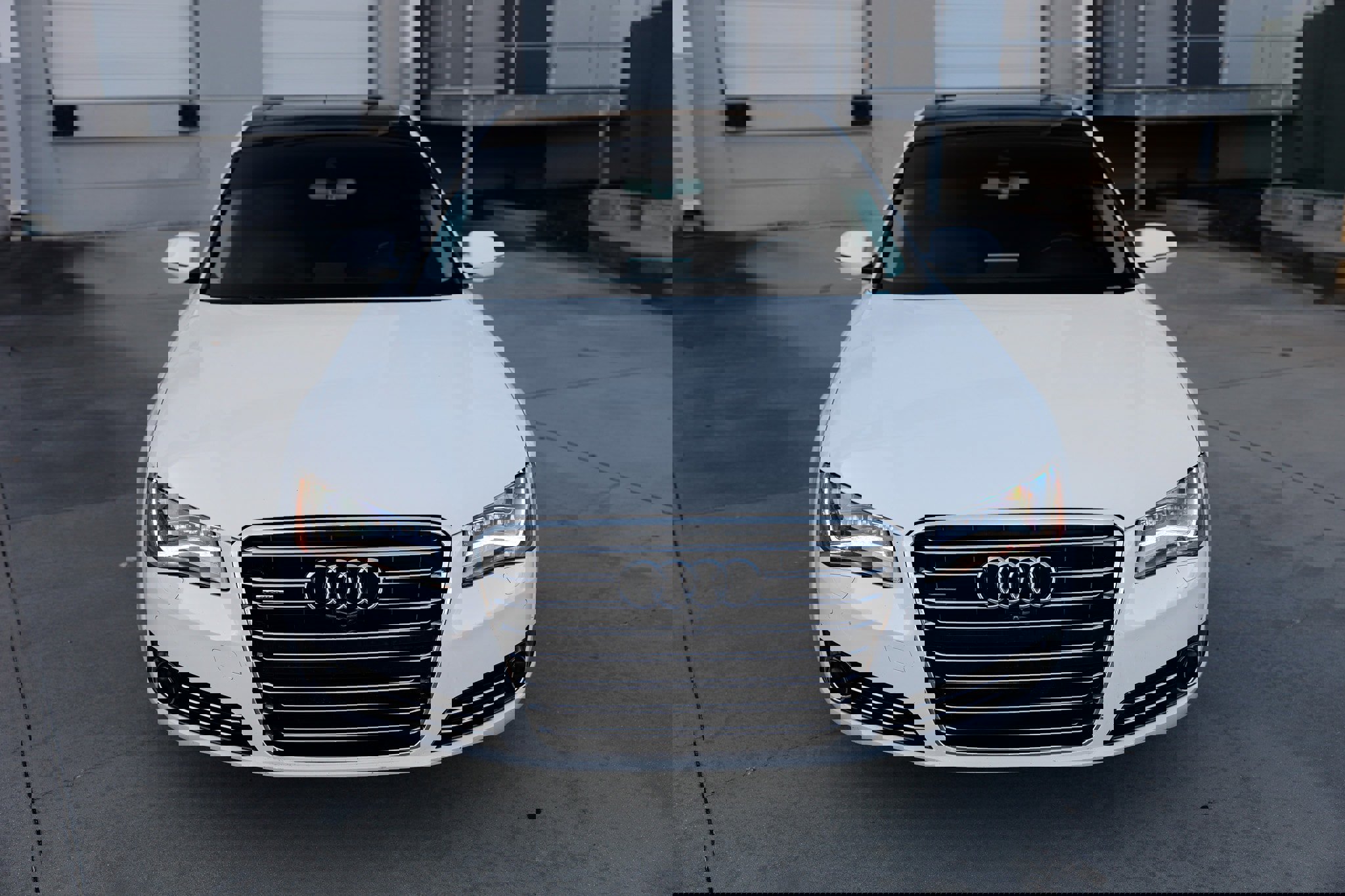 Used 2014 Audi A8 L TDI w/ Premium Package image 24