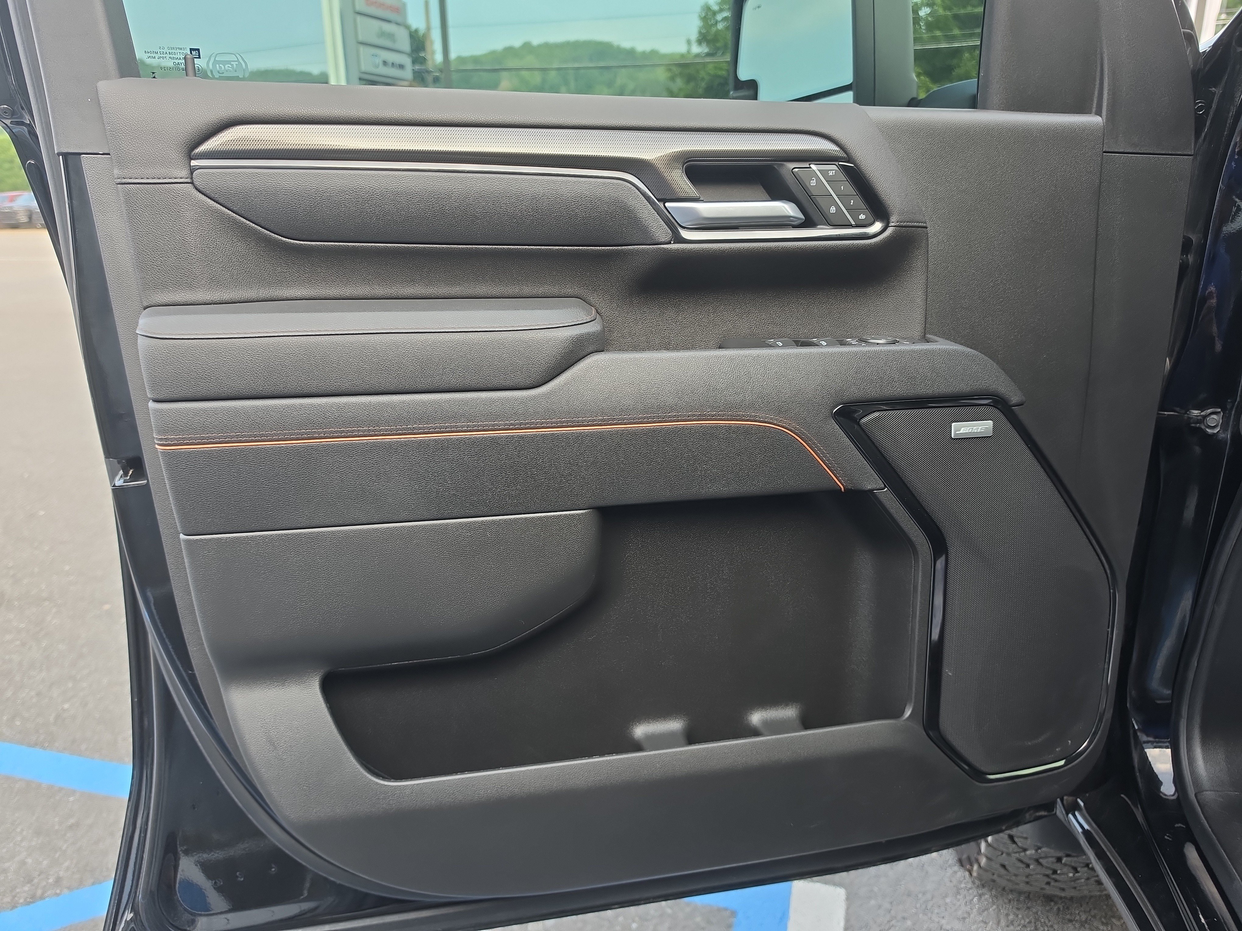 Used 2026 GMC Sierra 2500 AT4 AWD/4WD image 17