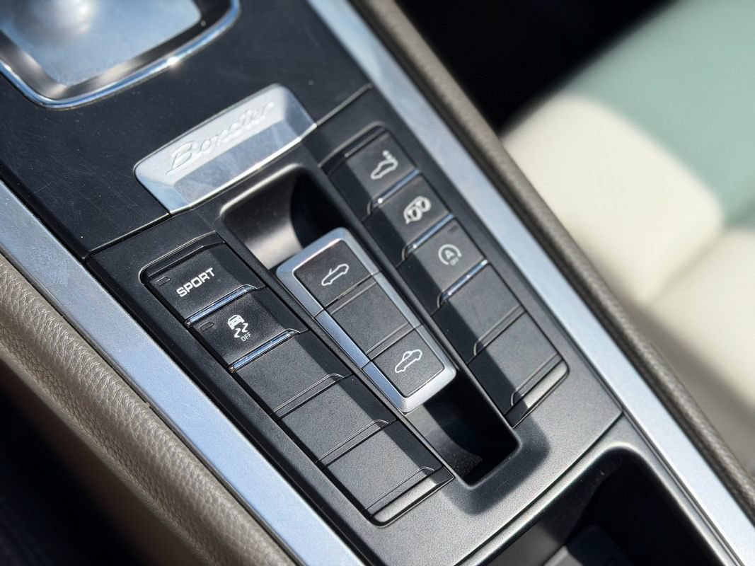 Used 2013 Porsche Boxster S RWD image 22