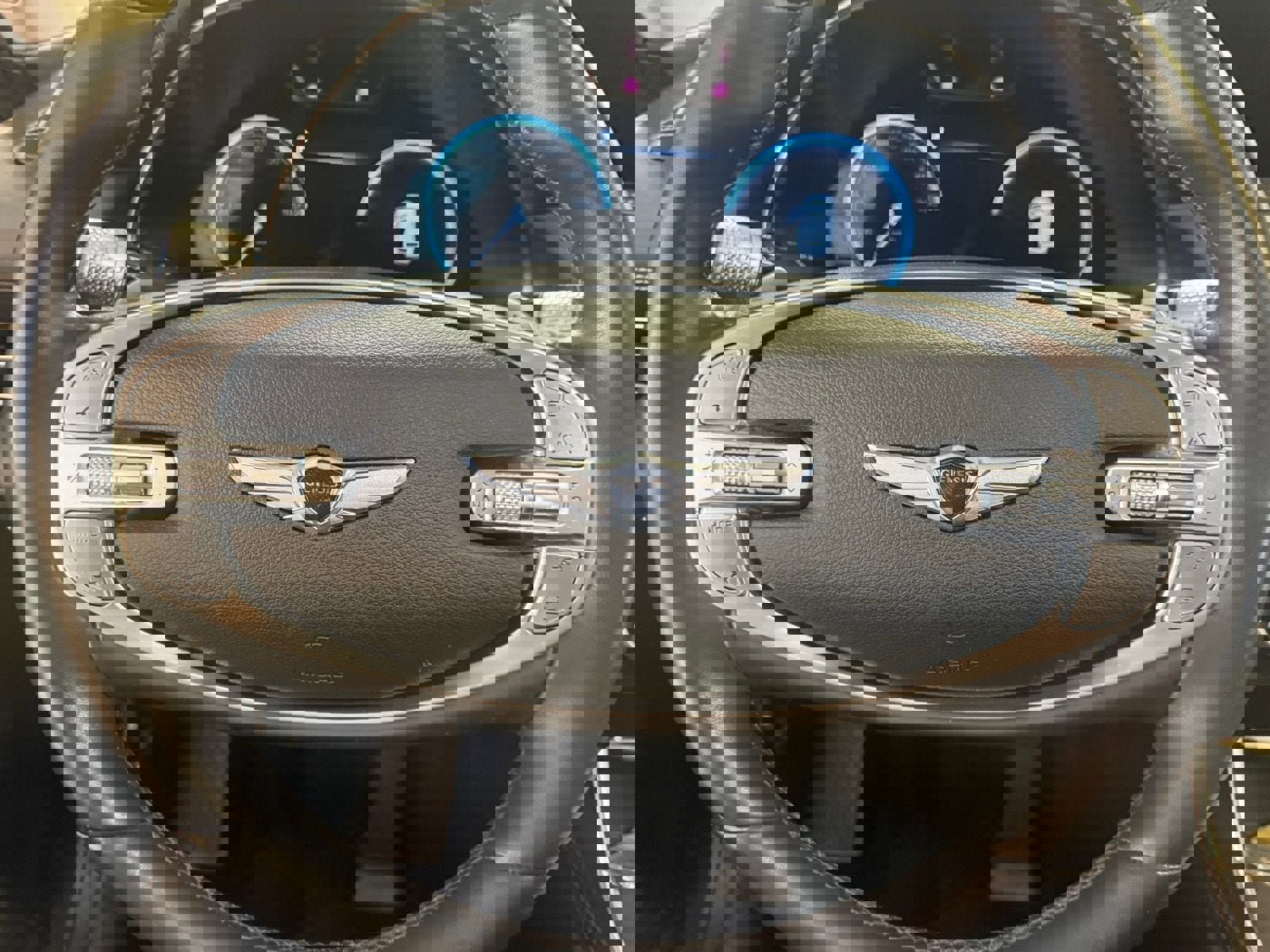 Used 2023 Genesis GV80 2.5T w/ Prestige 20" Package image 10