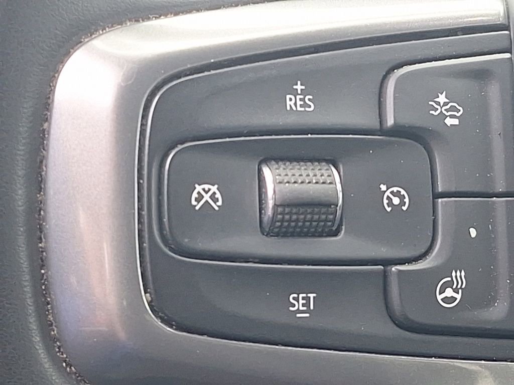 Used 2025 Chevrolet Silverado 1500 LT image 35