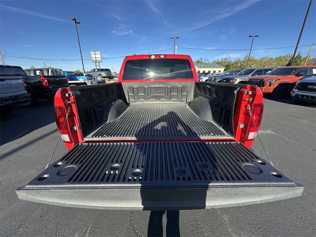 Used 2021 RAM 1500 Classic SLT image 22