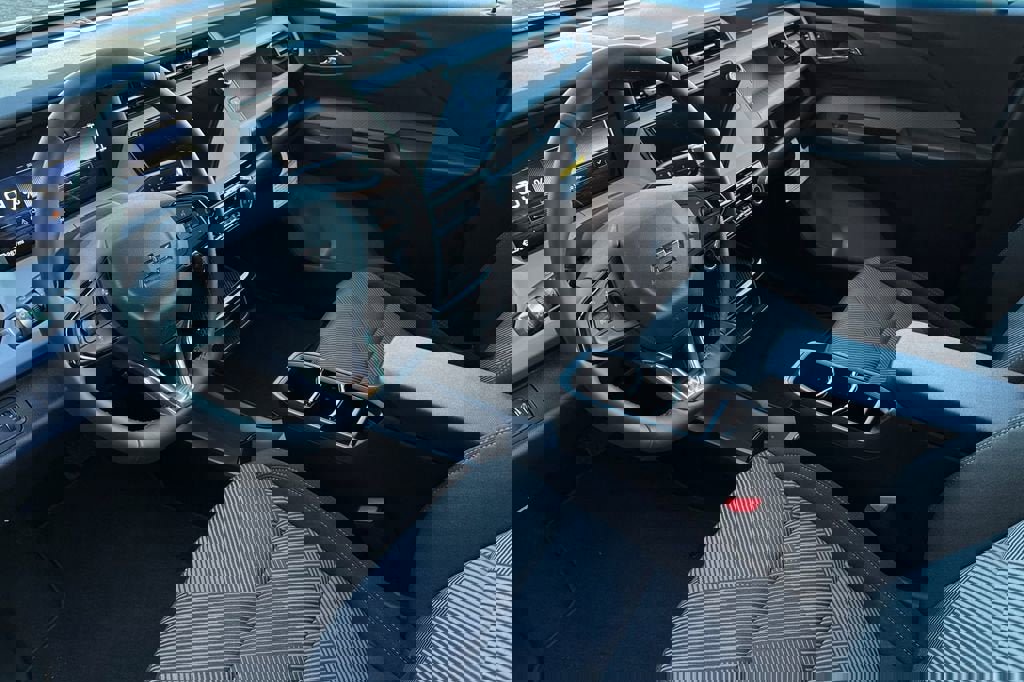 New 2027 Chevrolet Bolt LT w/ Comfort Package image 10