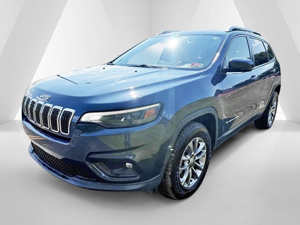 Used 2020 Jeep Cherokee Latitude Plus AWD/4WD image 3