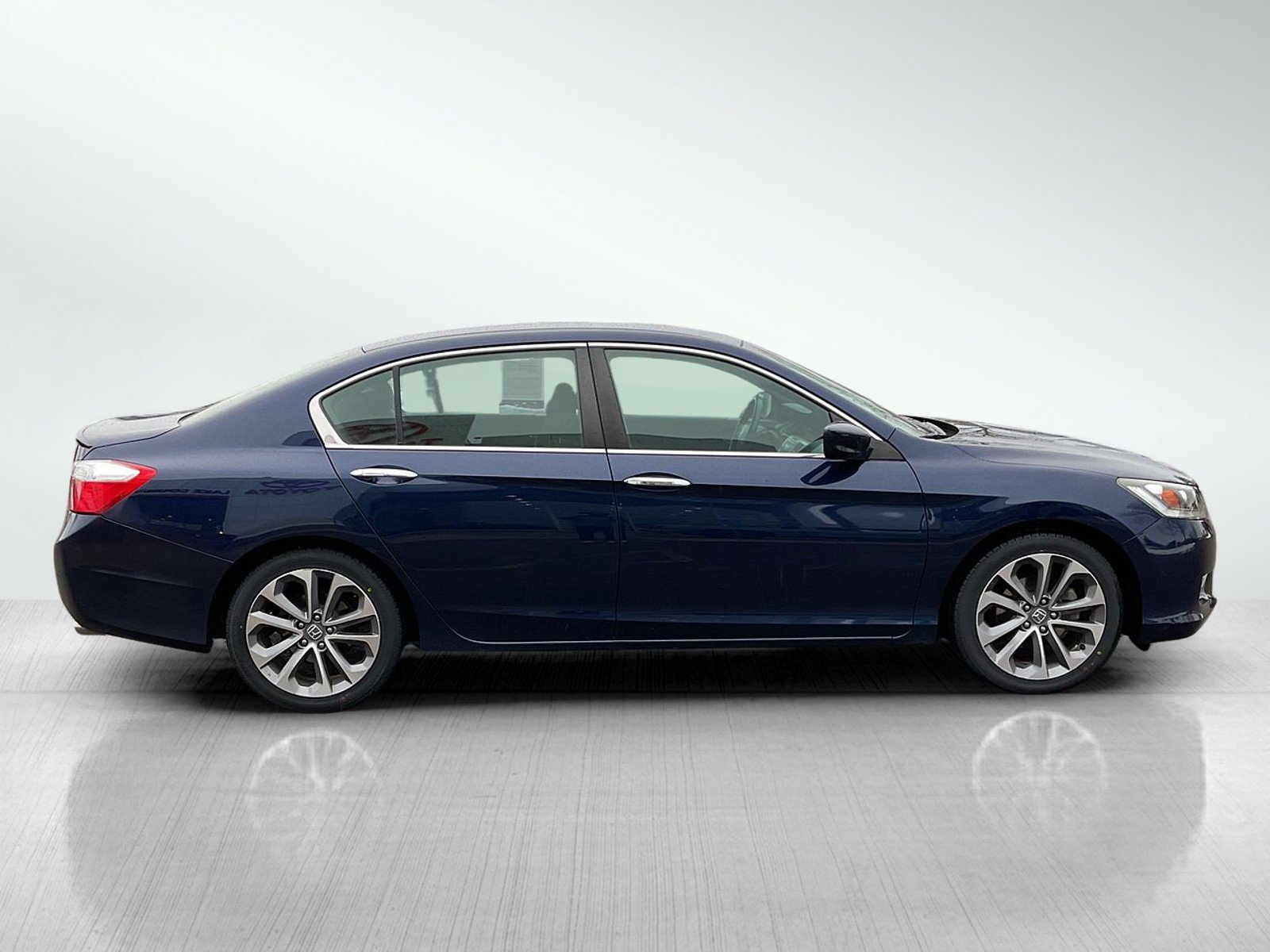 Used 2013 Honda Accord Sport image 6