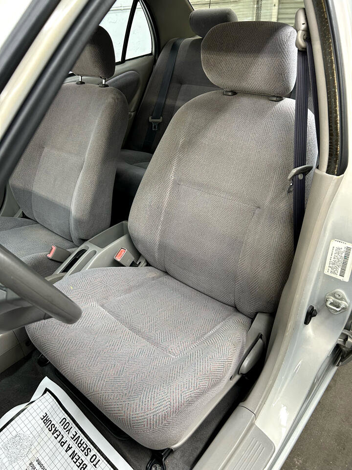 Used 2002 Chevrolet Prizm LSi w/ Preferred Equipment Group 3 image 21