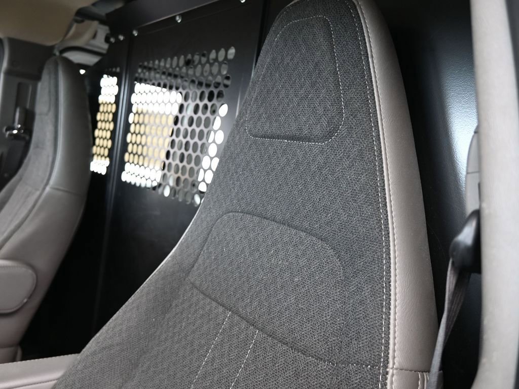 Used 2024 Chevrolet Express 2500 w/ Driver Convenience Package image 15