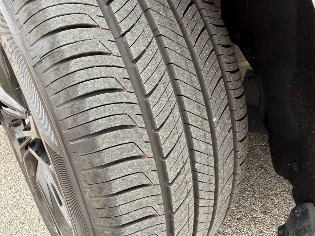 Used 2025 Honda Accord SE image 10