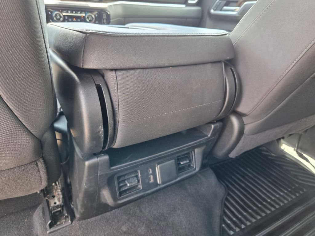 Certified 2025 Chevrolet Silverado 3500 LT w/ Safety Package AWD/4WD image 9