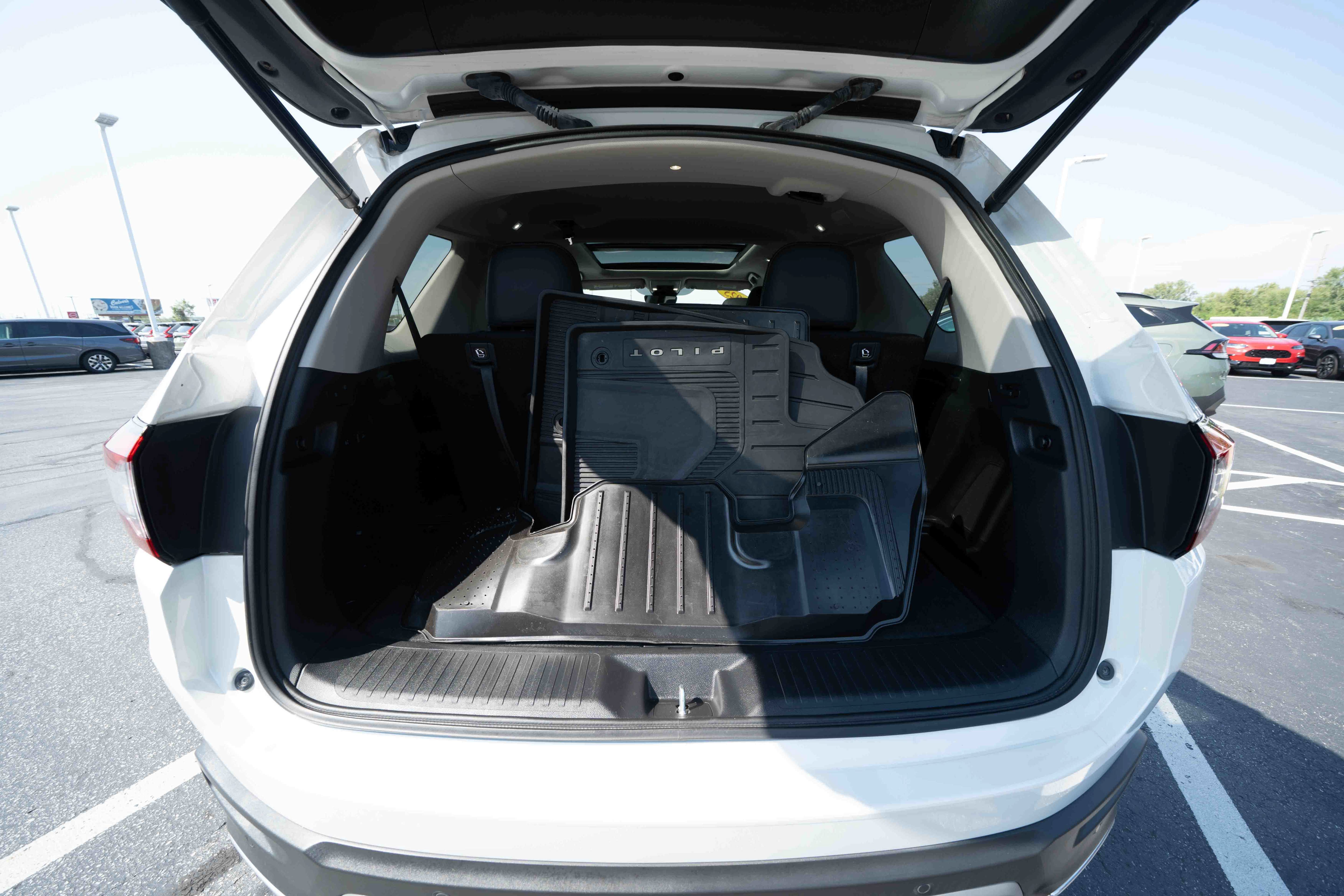 Certified 2025 Honda Pilot Elite image 28