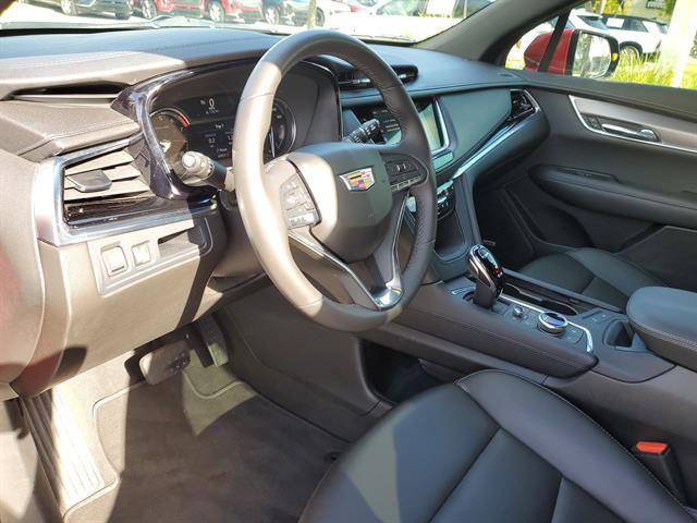 Used 2024 Cadillac XT6 Luxury FWD image 41